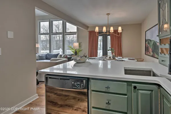 $399,000 | 9 Beechwood Court, Lake Harmony, PA 18624