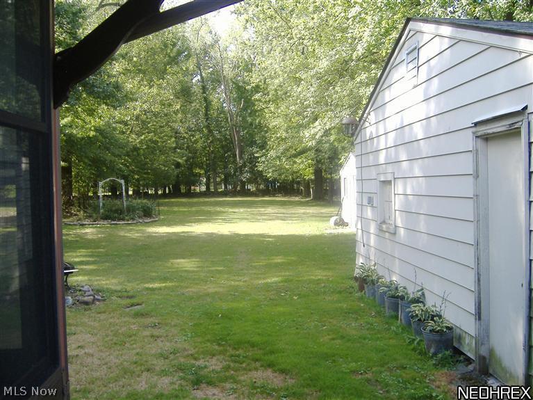 8078 Edgewood Road Mentor, OH 44060 - Photo 24 of 25 YARD-GARAGE