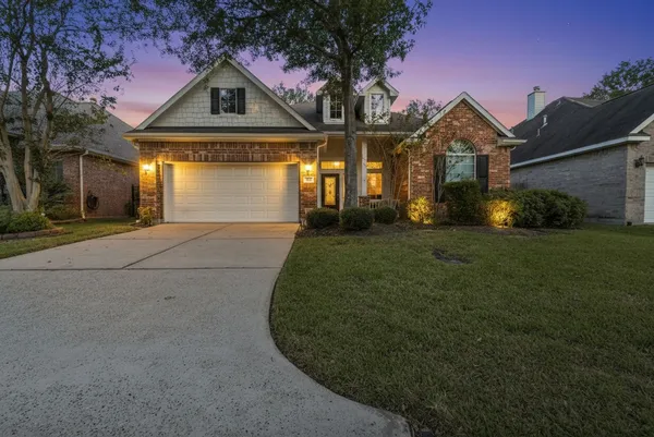$375,000 | 34 Windsor Bridge Drive, Conroe, TX 77384