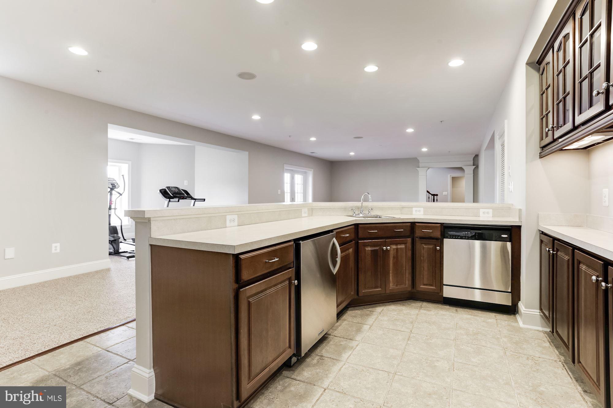 15131 Ganley Road Boyds, MD 20841 - Photo 20 of 23 Bar+ Stainless Steel Appliances