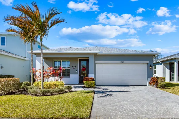 $2,990 | 11389 Southwest Lyra Dr., Port St. Lucie, FL 34987