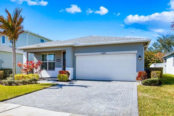 $2,990 | 11389 Southwest Lyra Dr., Port St. Lucie, FL 34987