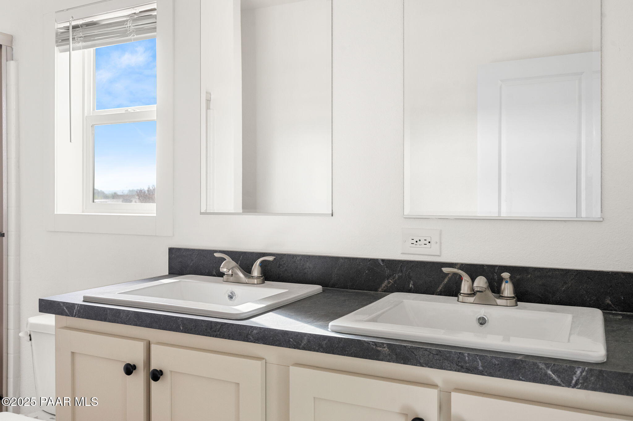 29 East Abra Road Paulden, AZ 86334 - Photo 14 of 22 a bathroom with a sink and a mirror