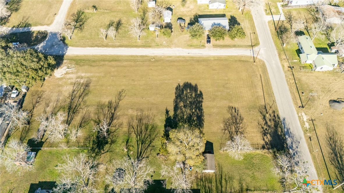 0 Clay Edna, TX 77957 - Photo 4 of 11