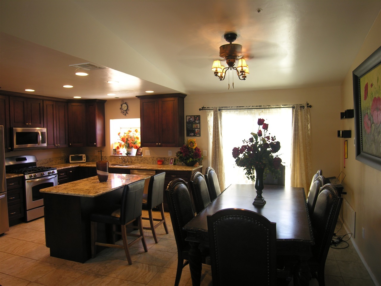 9239 Francis Drive Spring Valley, CA 91977 - Photo 6 of 19