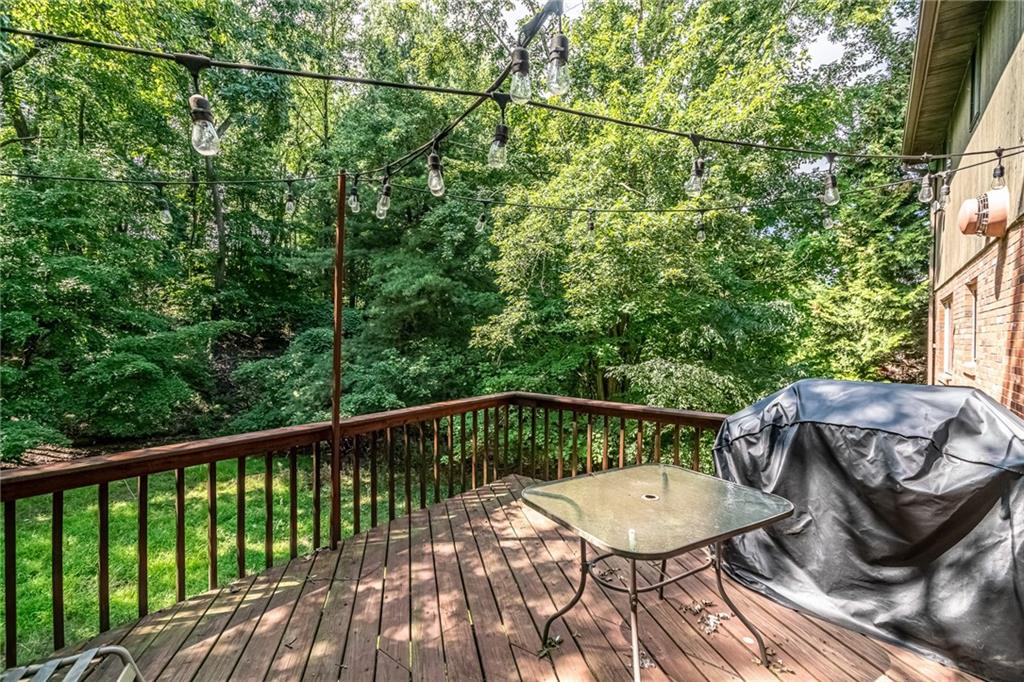 96-96a Locust Ridge Drive Pittsburgh, PA 15209 - Photo 4 of 25 Gallery Image 4