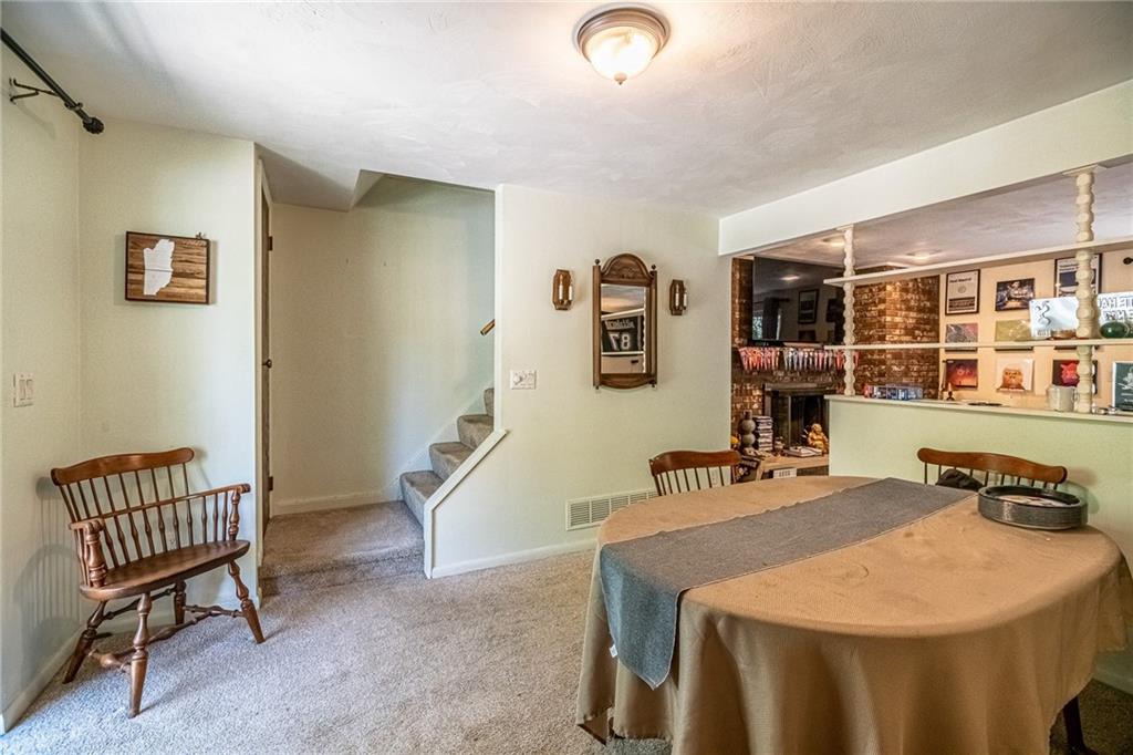 96-96a Locust Ridge Drive Pittsburgh, PA 15209 - Photo 8 of 25 Gallery Image 8
