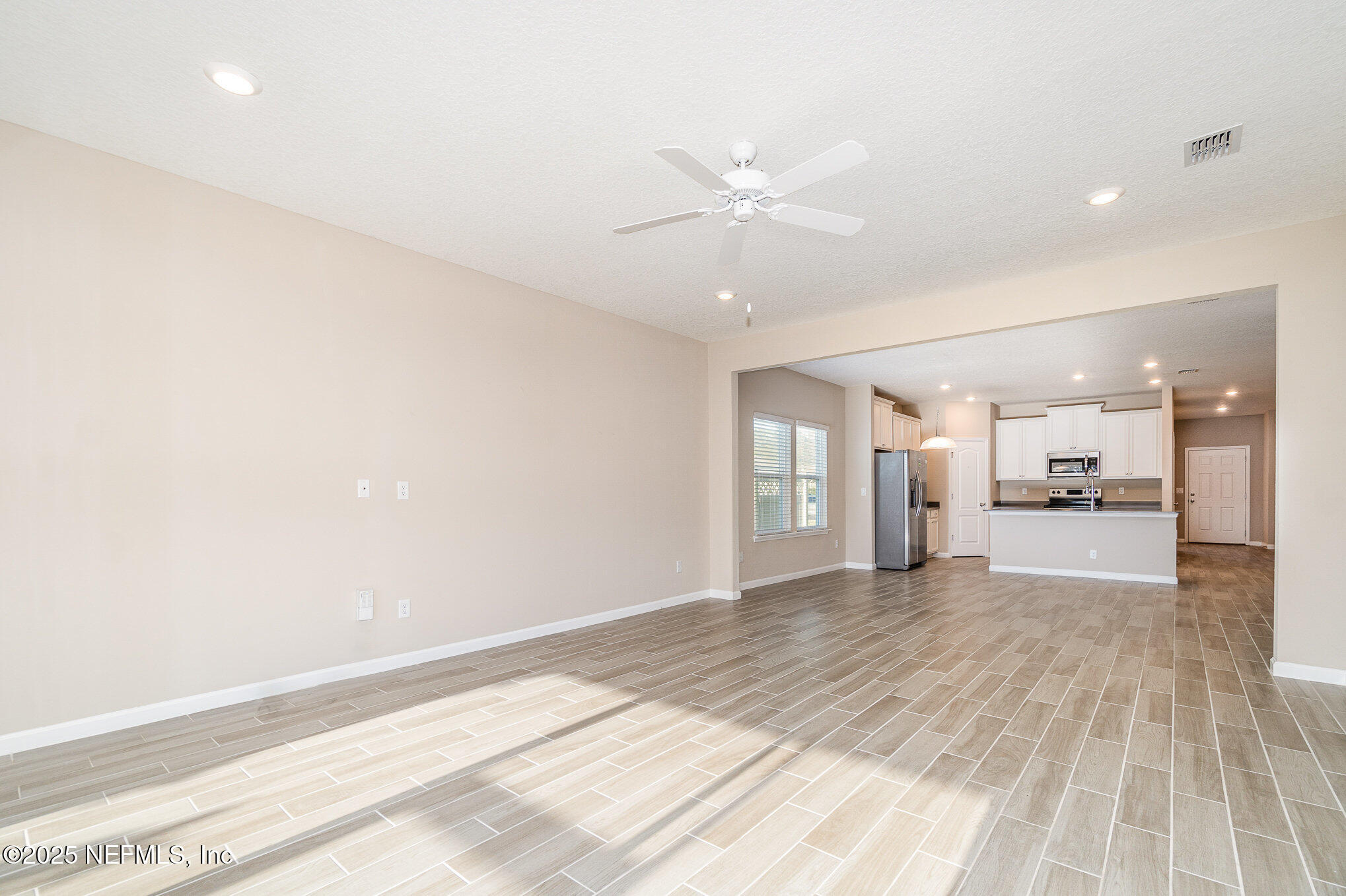 4220 Arbor Mill Circle Orange Park, FL 32065 - Photo 9 of 23 a view of a livingroom with a furniture
