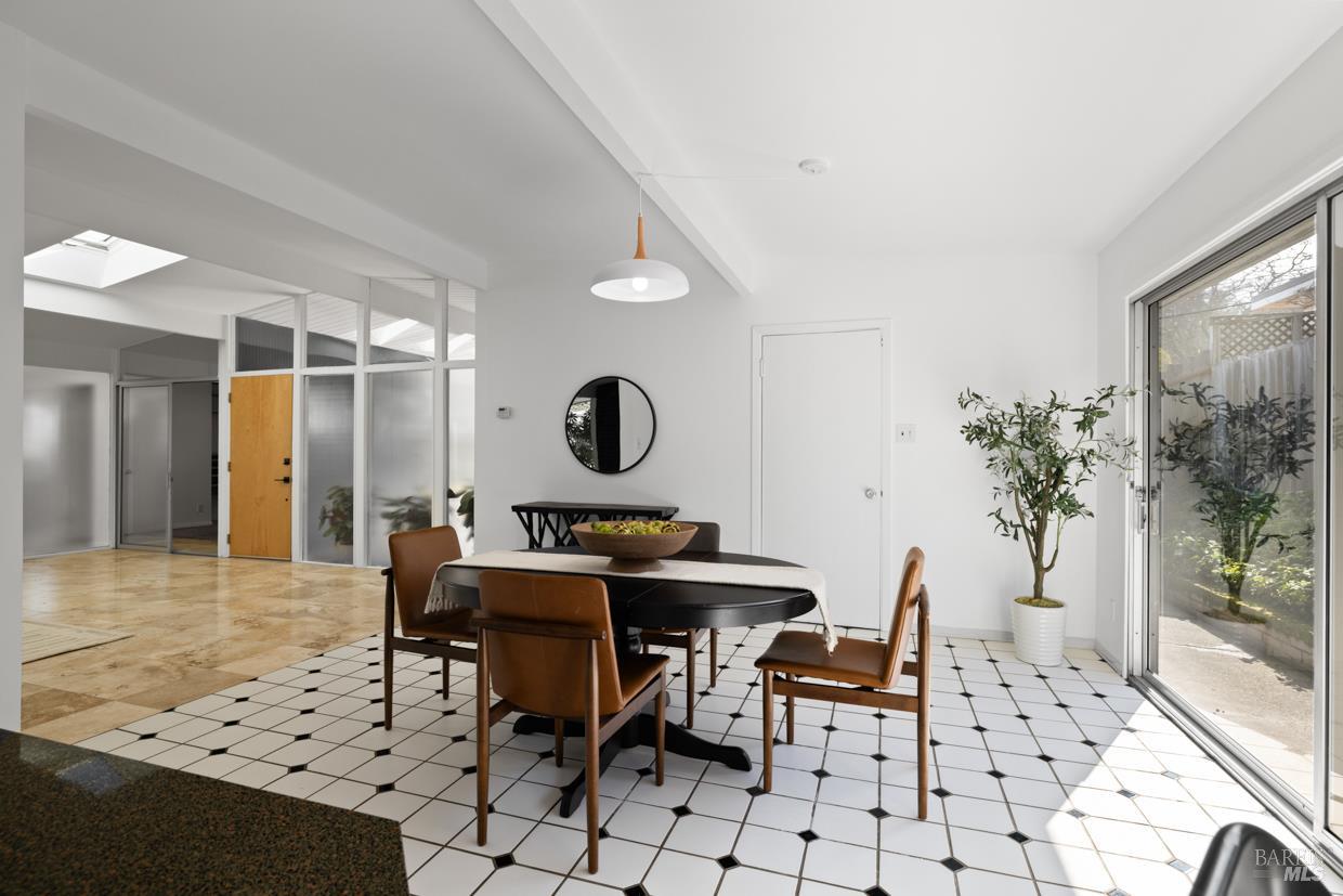 451 Nova Albion Way San Rafael, CA 94903 - Photo 16 of 31