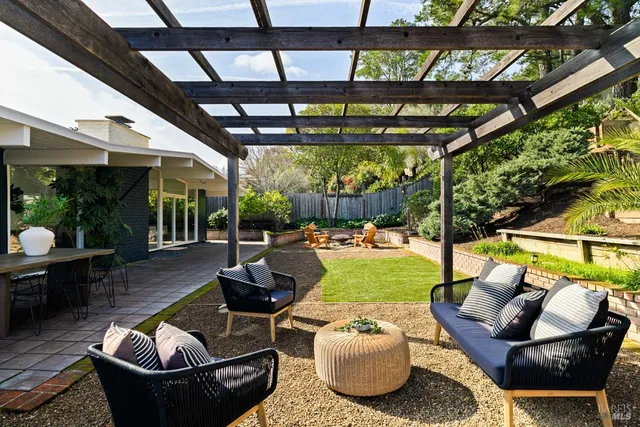 $1,399,000 | 451 Nova Albion Way, San Rafael, CA 94903