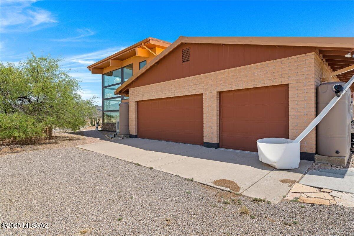 1969 West Three O'Clock Hill Road Oracle, AZ 85623 - Photo 7 of 49