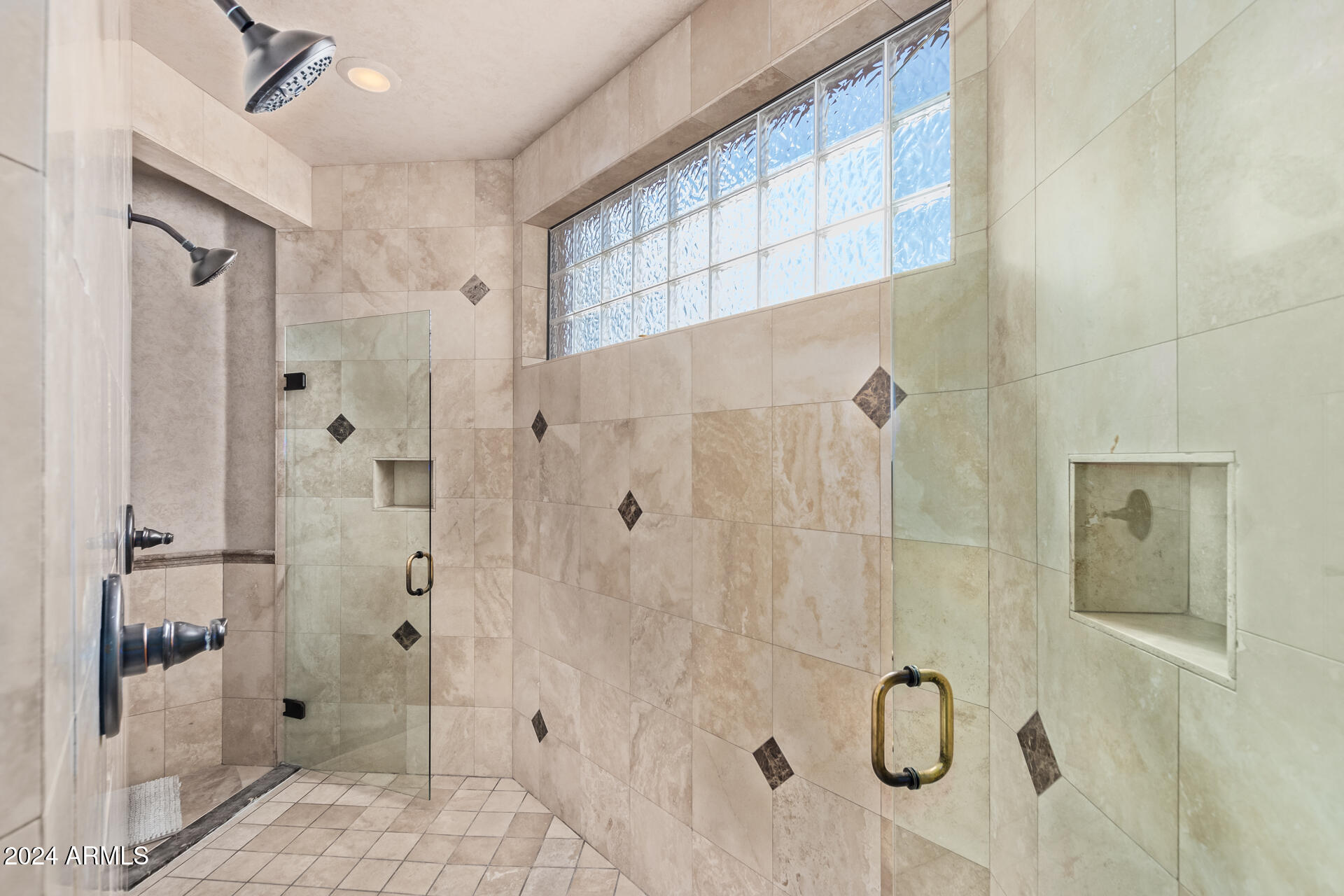 5339 East Royal Palm Road Paradise Valley, AZ 85253 - Photo 34 of 95 a bathroom with a shower