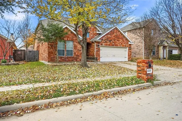 $385,000 | 8609 Corral Circle, Fort Worth, TX 76244