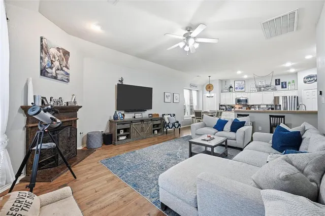 $385,000 | 8609 Corral Circle, Fort Worth, TX 76244