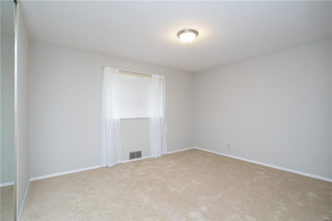 11121 Tesson Ferry Road St. Louis, MO 63123 - Photo 14 of 29 Gallery Image 14