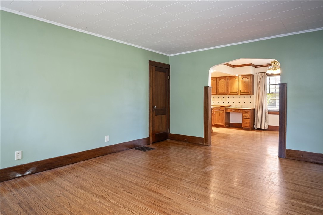 96 Conrad Drive Greece, NY 14616 - Photo 18 of 36