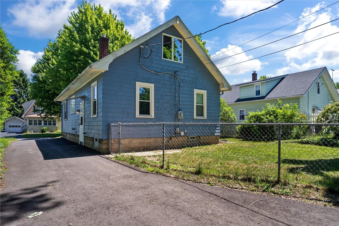 96 Conrad Drive Greece, NY 14616 - Photo 6 of 36