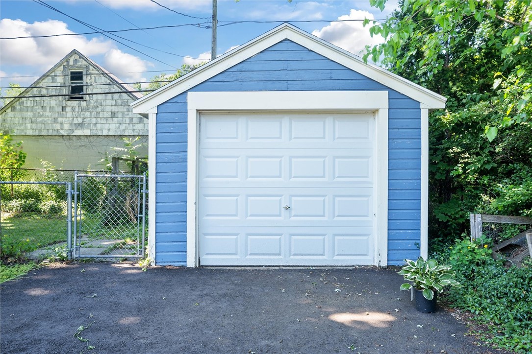 96 Conrad Drive Greece, NY 14616 - Photo 7 of 36