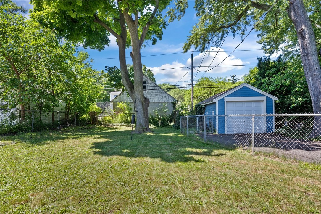 96 Conrad Drive Greece, NY 14616 - Photo 10 of 36