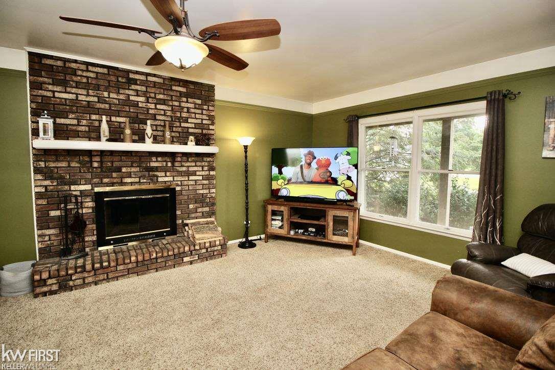 4107 North Gale Road Davison, MI 48423 - Photo 5 of 26 50048800-4.JPG