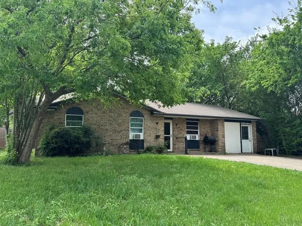 $195,000 | 2429 February Lane, Grand Prairie, TX 75050