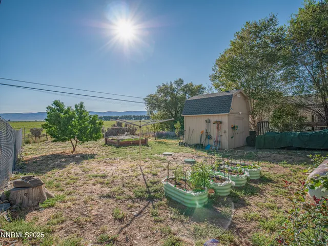 $375,000 | 136 Palmer Way, Topaz, CA 96133