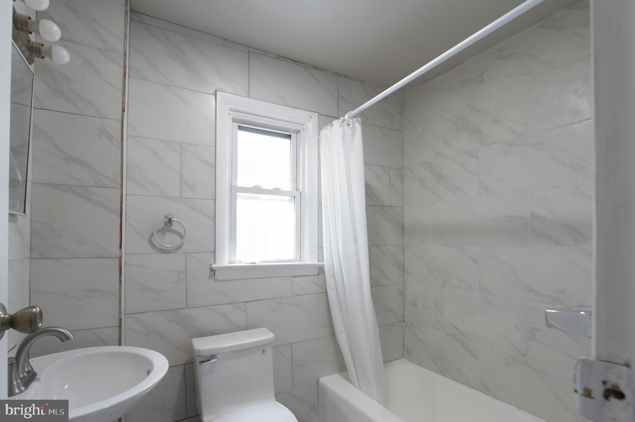 803 Mary Street Chester, PA 19013 - Photo 27 of 29 2nd Flr Full Bath