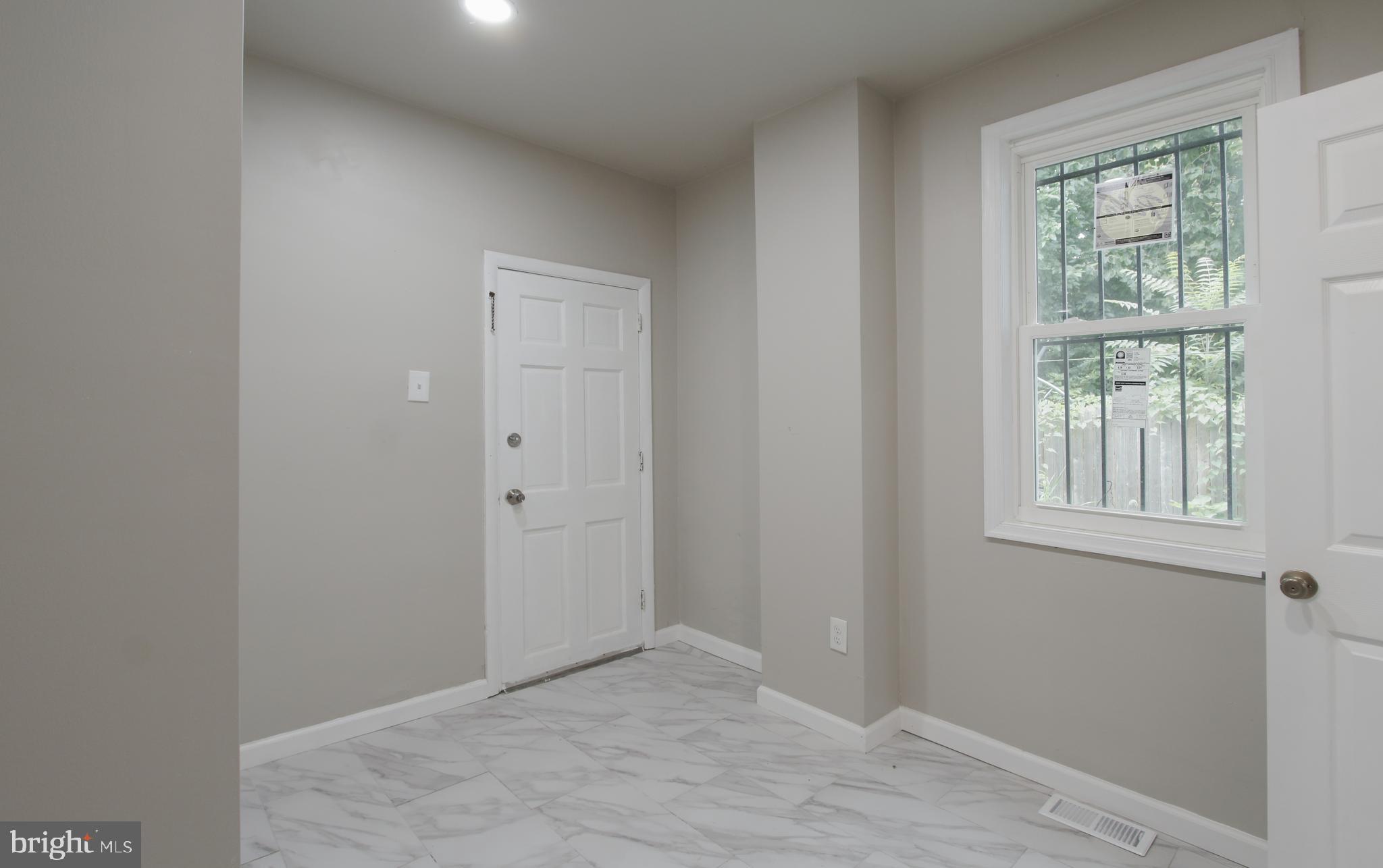 803 Mary Street Chester, PA 19013 - Photo 4 of 29 Entry Door