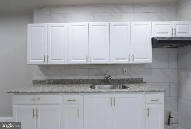 $135,000 | 803 Mary Street, Chester, PA 19013