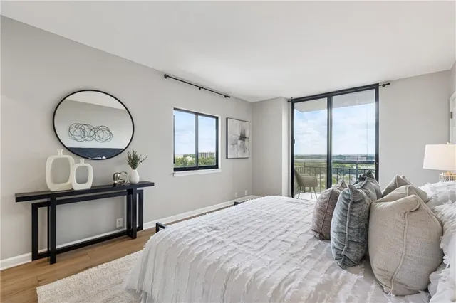 $384,900 | 3481 Lakeside Drive Northeast, Unit 2302, Atlanta, GA 30326