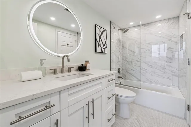 $384,900 | 3481 Lakeside Drive Northeast, Unit 2302, Atlanta, GA 30326