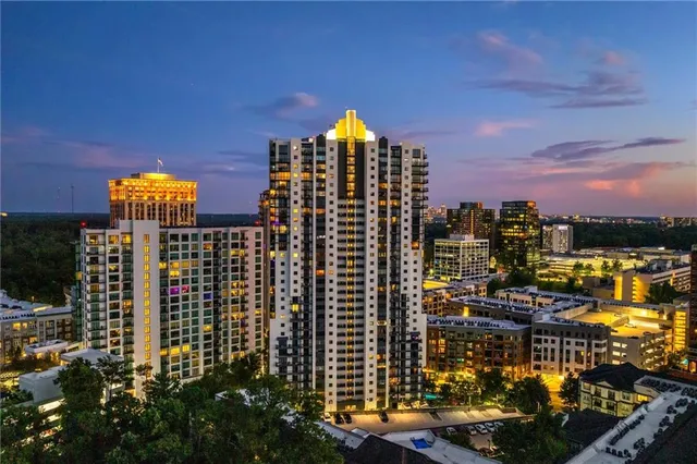 $384,900 | 3481 Lakeside Drive Northeast, Unit 2302, Atlanta, GA 30326