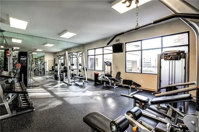 $384,900 | 3481 Lakeside Drive Northeast, Unit 2302, Atlanta, GA 30326