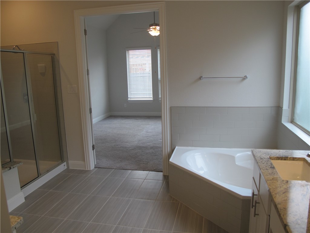 635 Spinnaker Loop Kyle, TX 78640 - Photo 17 of 37