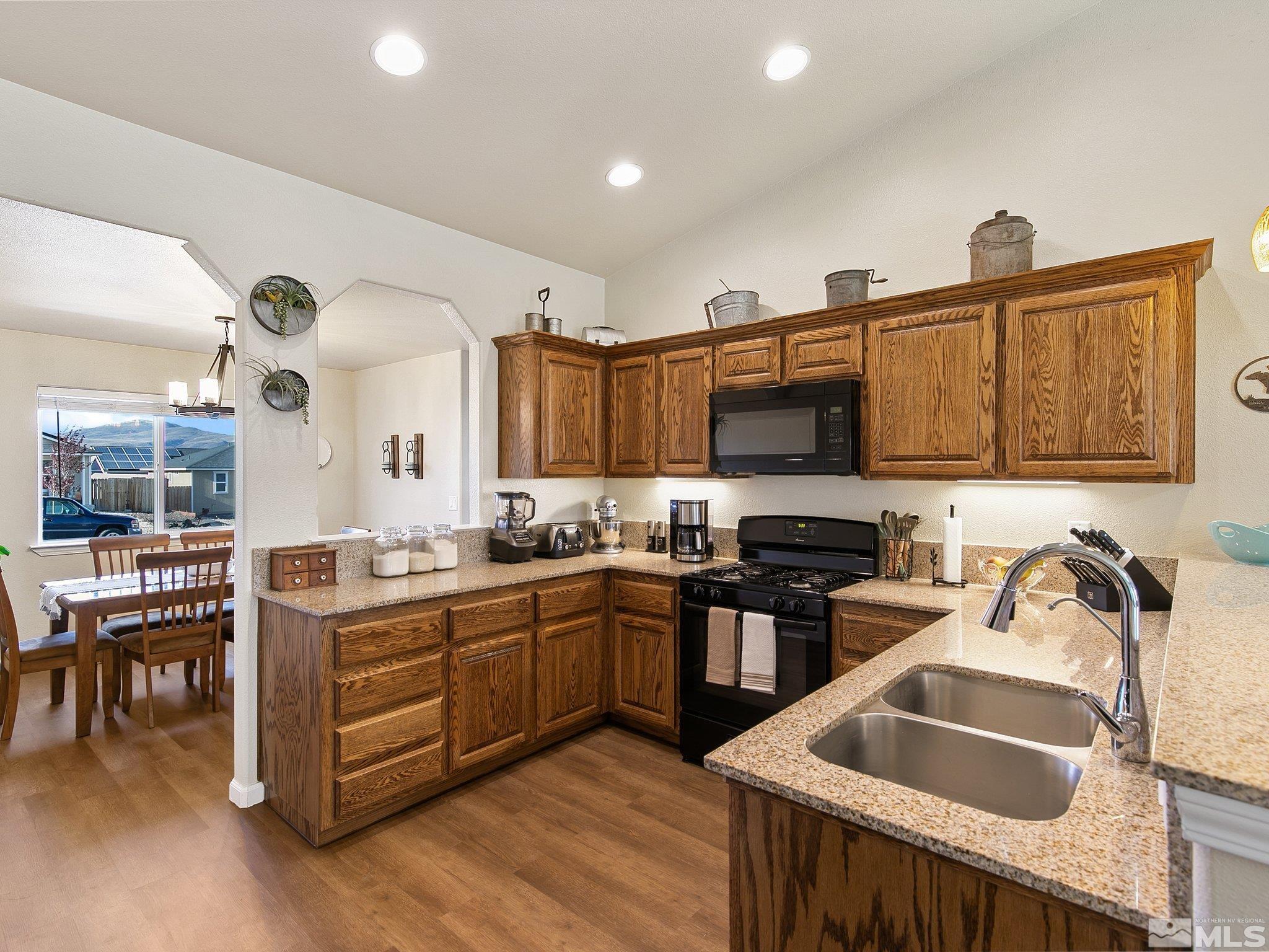 4547 Rutledge Street Fernley, NV 89408 - Photo 5 of 29 Photo 5