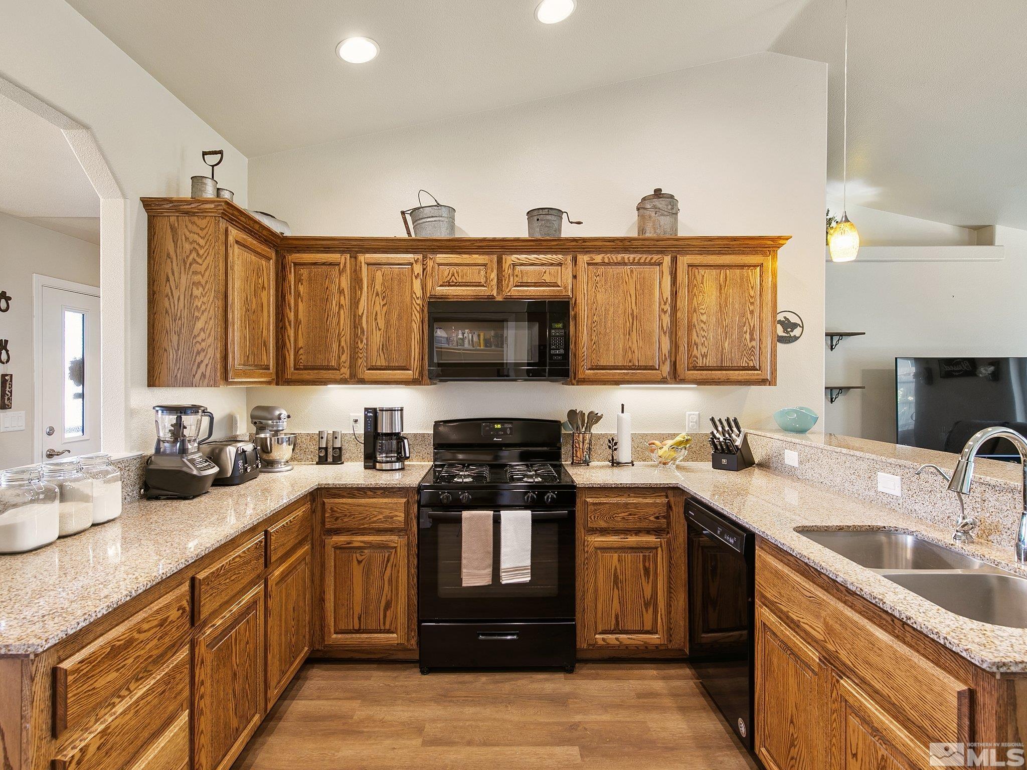 4547 Rutledge Street Fernley, NV 89408 - Photo 6 of 29 Photo 6