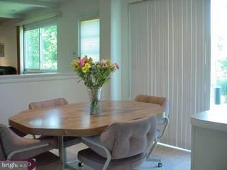 811 Stephen Road Warminster, PA 18974 - Photo 4 of 5 Gallery Image 4