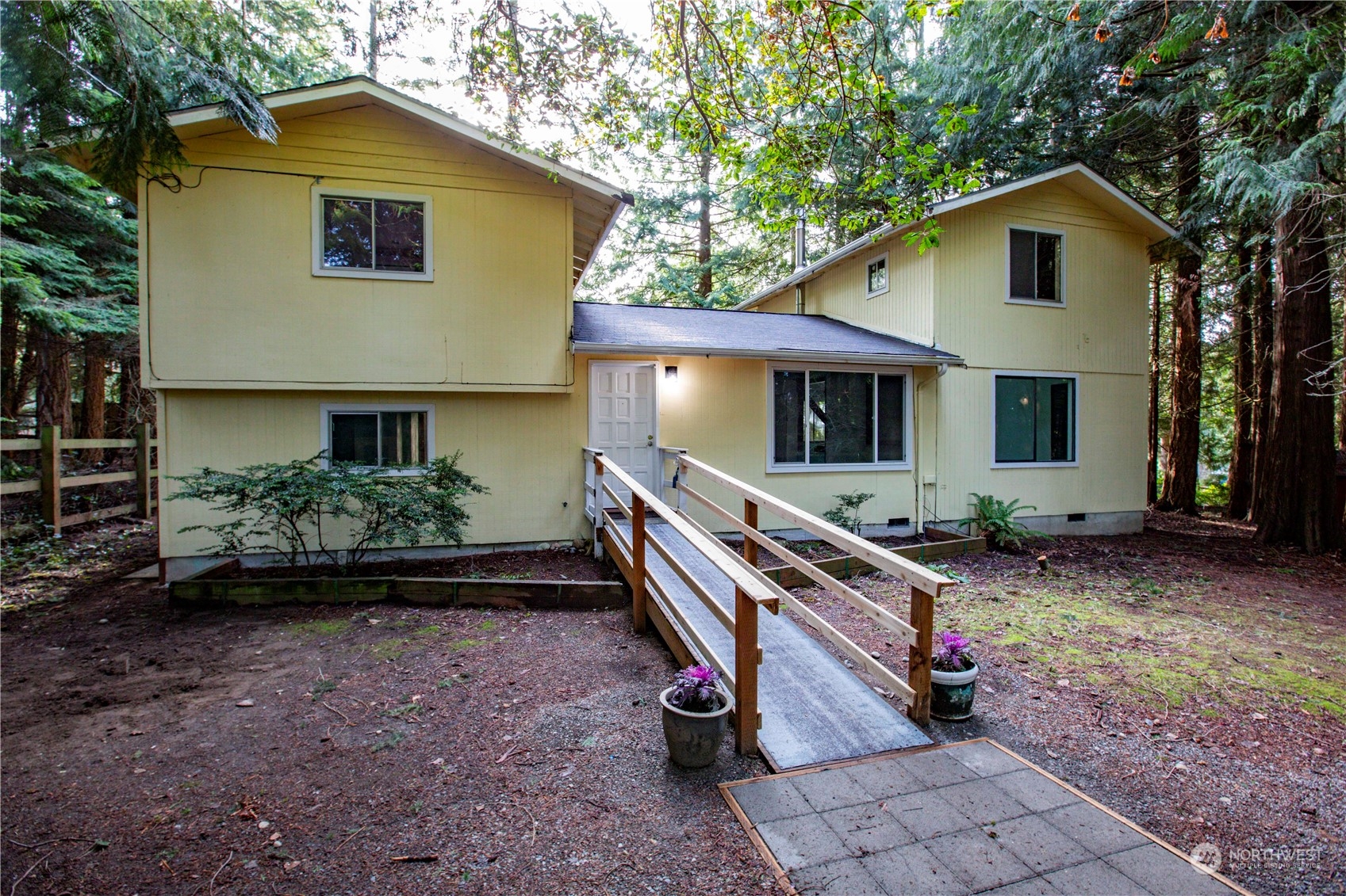 5288 Delphi Road Langley, WA 98260 - Photo 1 of 23 Gallery Image 1