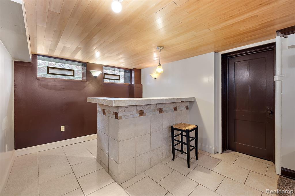 15442 Ashton Road Detroit, MI 48223 - Photo 32 of 51 Gallery Image 32