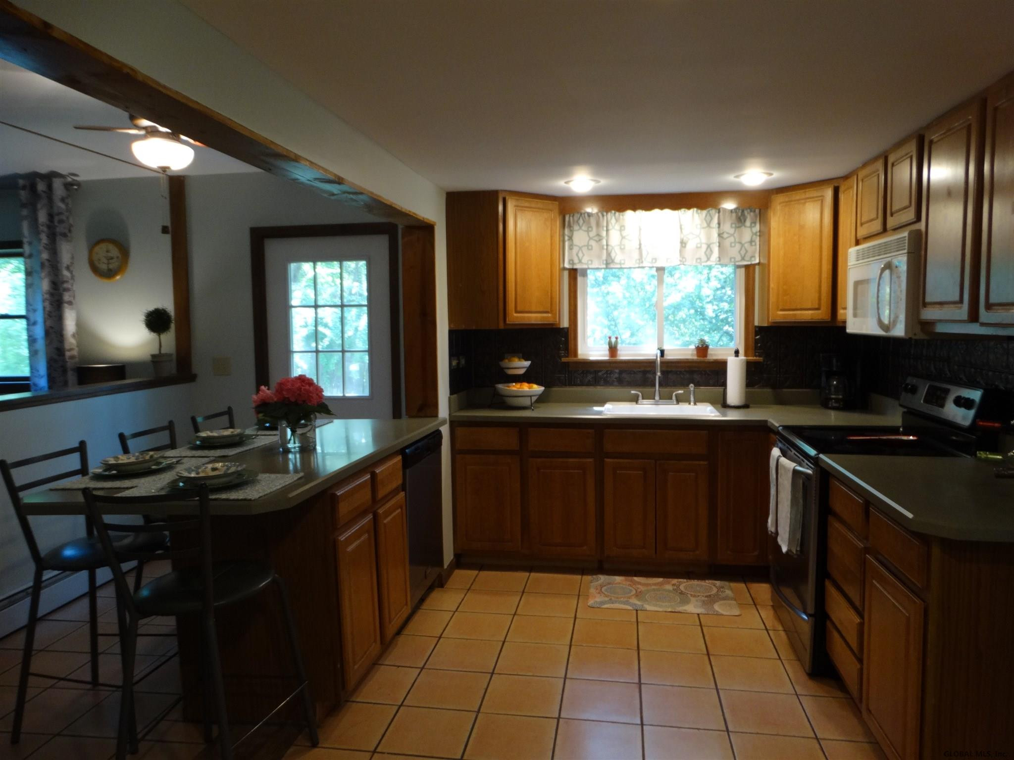 63 McCormack Road Bethlehem, NY 12159 - Photo 14 of 36 Photo 14