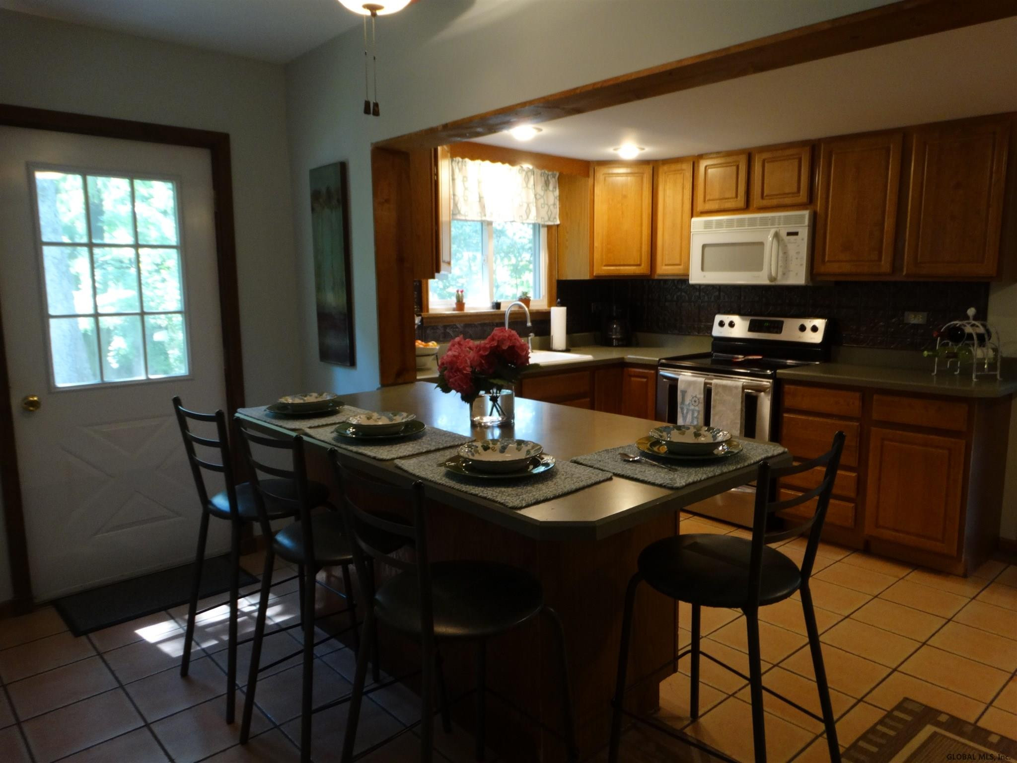 63 McCormack Road Bethlehem, NY 12159 - Photo 15 of 36 Photo 15