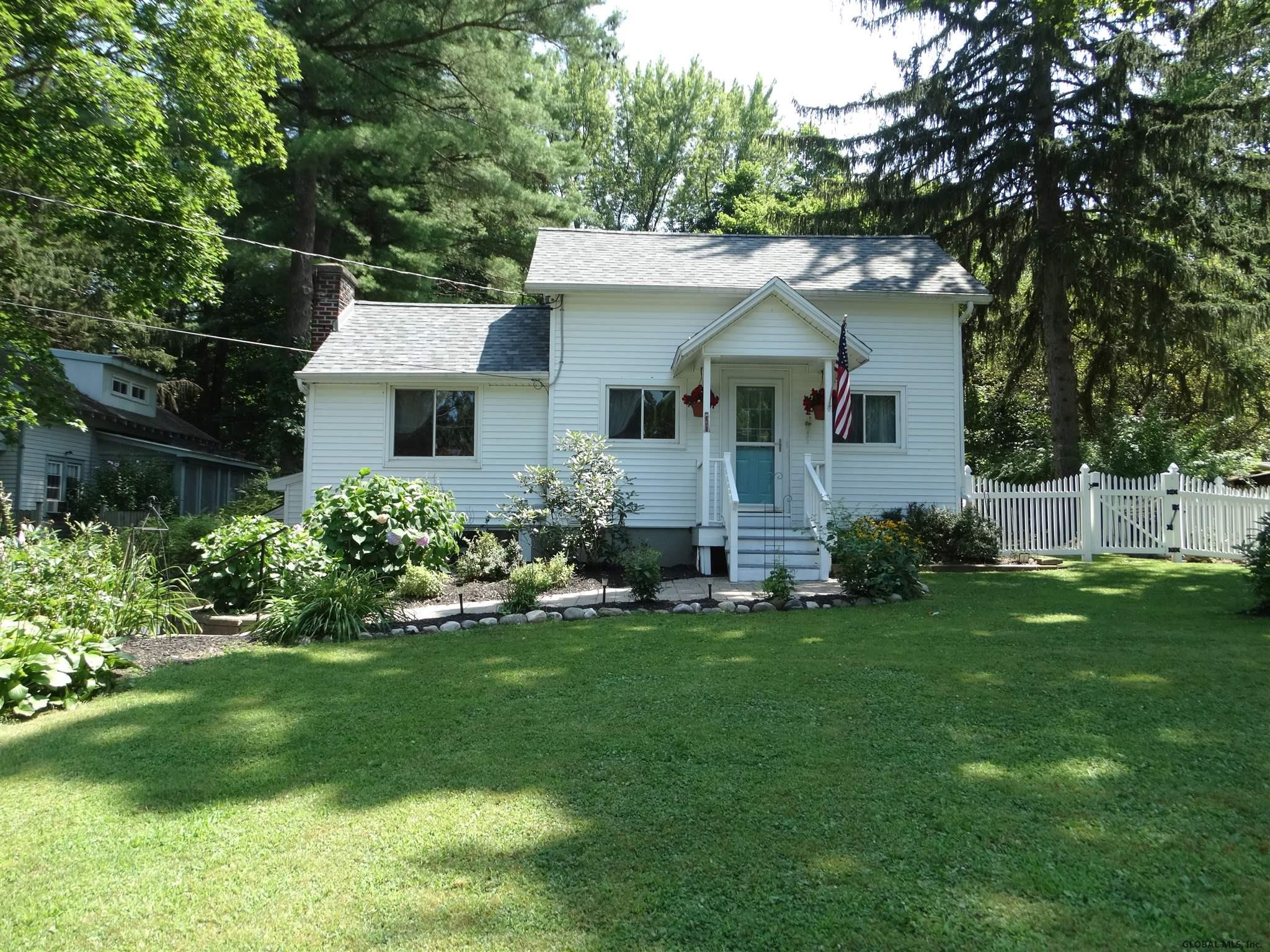 63 McCormack Road Bethlehem, NY 12159 - Photo 2 of 36 Photo 2