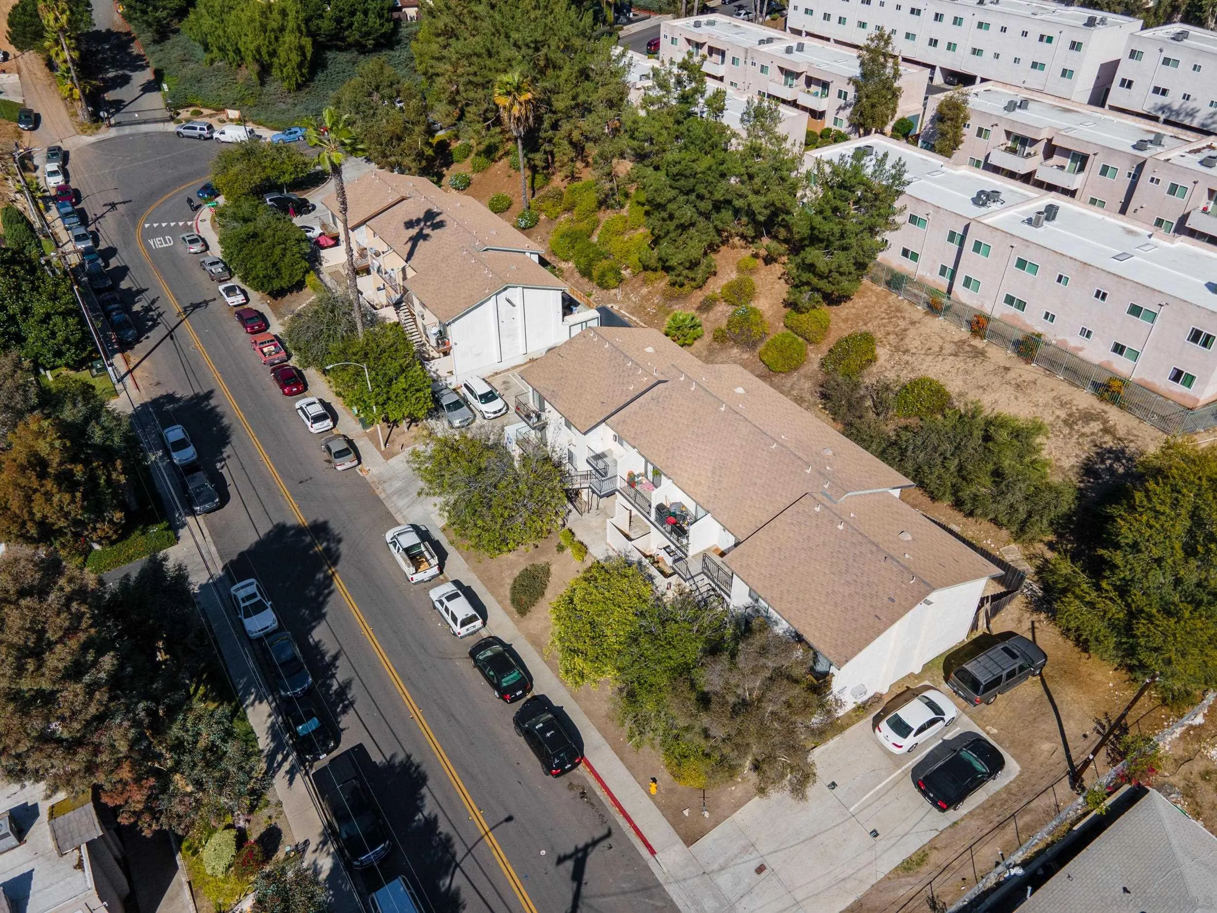 1605 Presioca Street Spring Valley, CA 91977 - Photo 5 of 19 Gallery Image 5