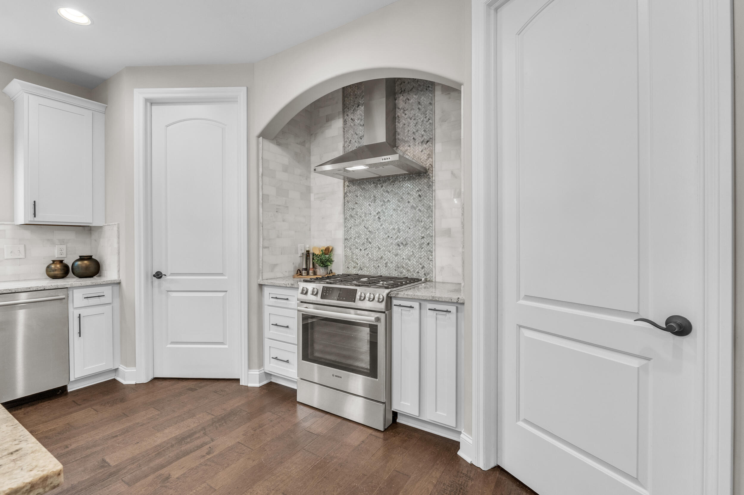 1091 Green Road Ann Arbor, MI 48105 - Photo 17 of 76 green-122