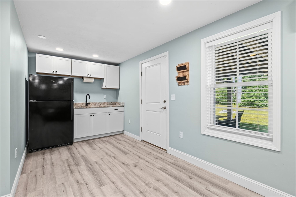 7 Maris Lane Dighton, MA 02764 - Photo 27 of 42