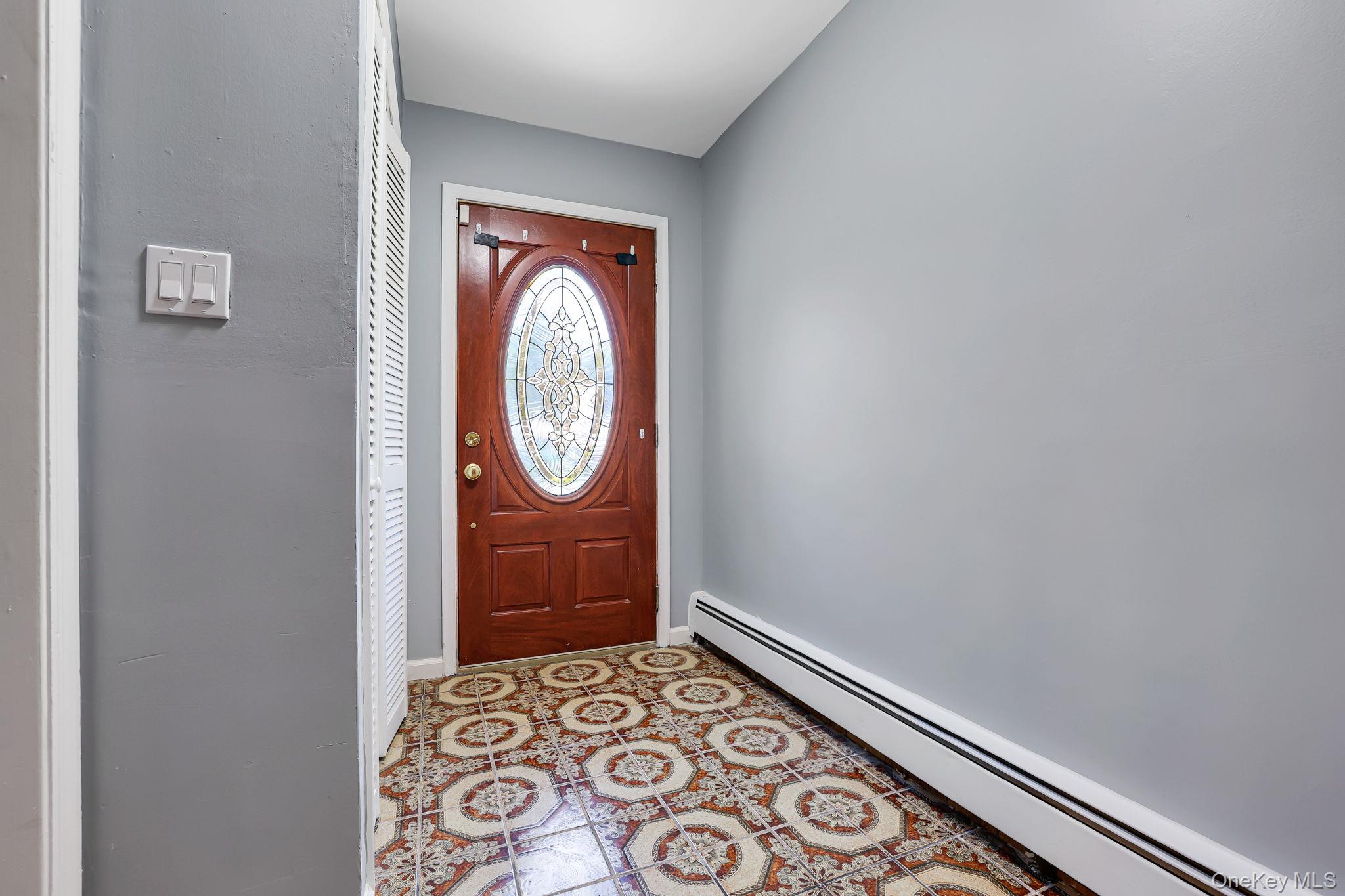 66 Patio Road Middletown, NY 10941 - Photo 4 of 19