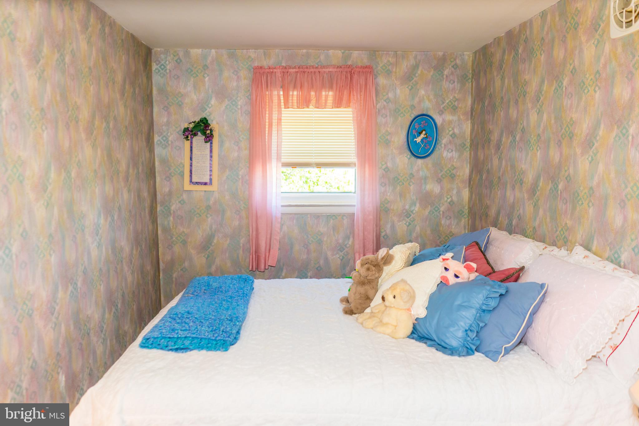 2814 Chase Road Philadelphia, PA 19152 - Photo 17 of 33 Gallery Image 17