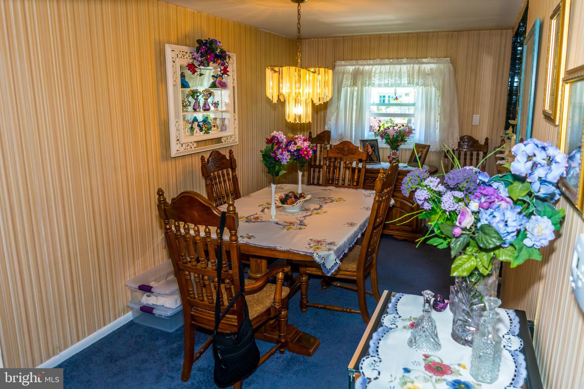 2814 Chase Road Philadelphia, PA 19152 - Photo 6 of 33 Gallery Image 6
