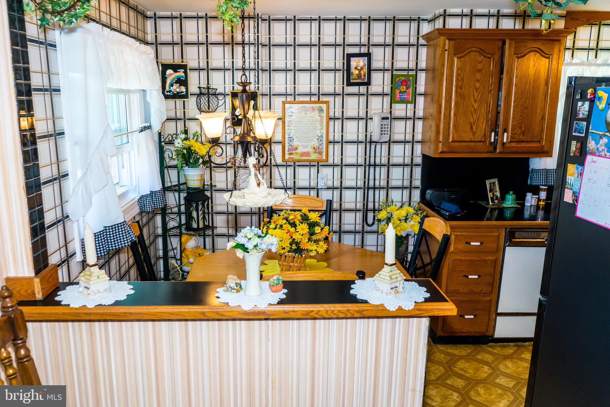 2814 Chase Road Philadelphia, PA 19152 - Photo 9 of 33 Gallery Image 9