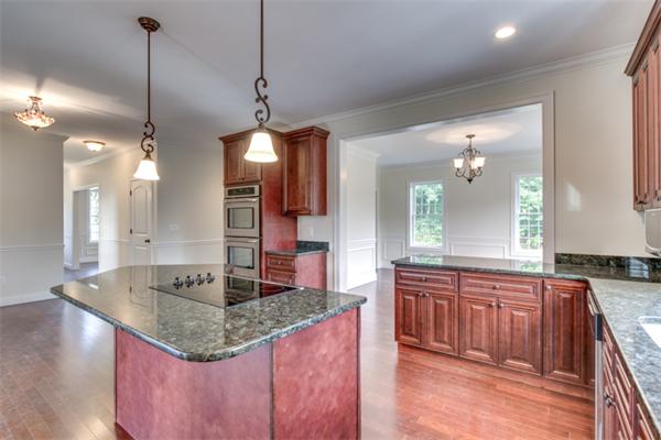 20 Townsend Road Shirley, MA 01464 - Photo 3 of 30